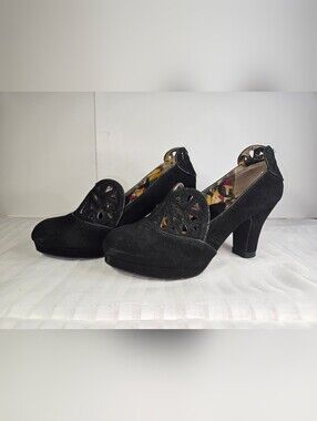 Miss L Fire 40's Style Suede Pumps
